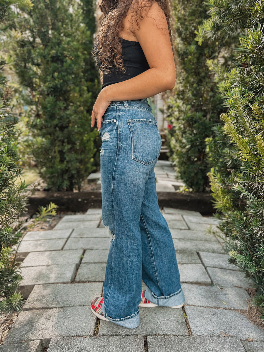 “Kennedy” High Rise 90s Wide Leg Jeans
