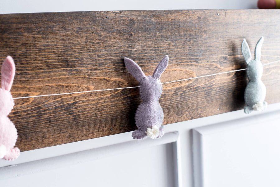Easter Garland / Bunny Decoration