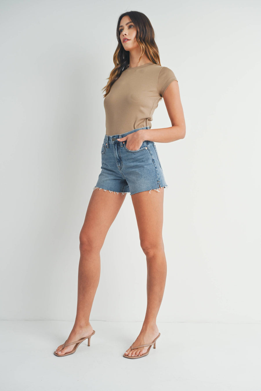 “Dakota” High Rise Frayed Short