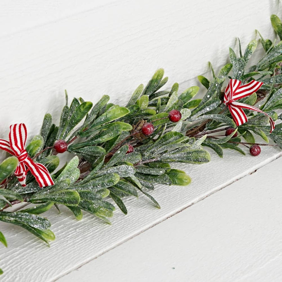 4ft Garland- Frosted Mistletoe
