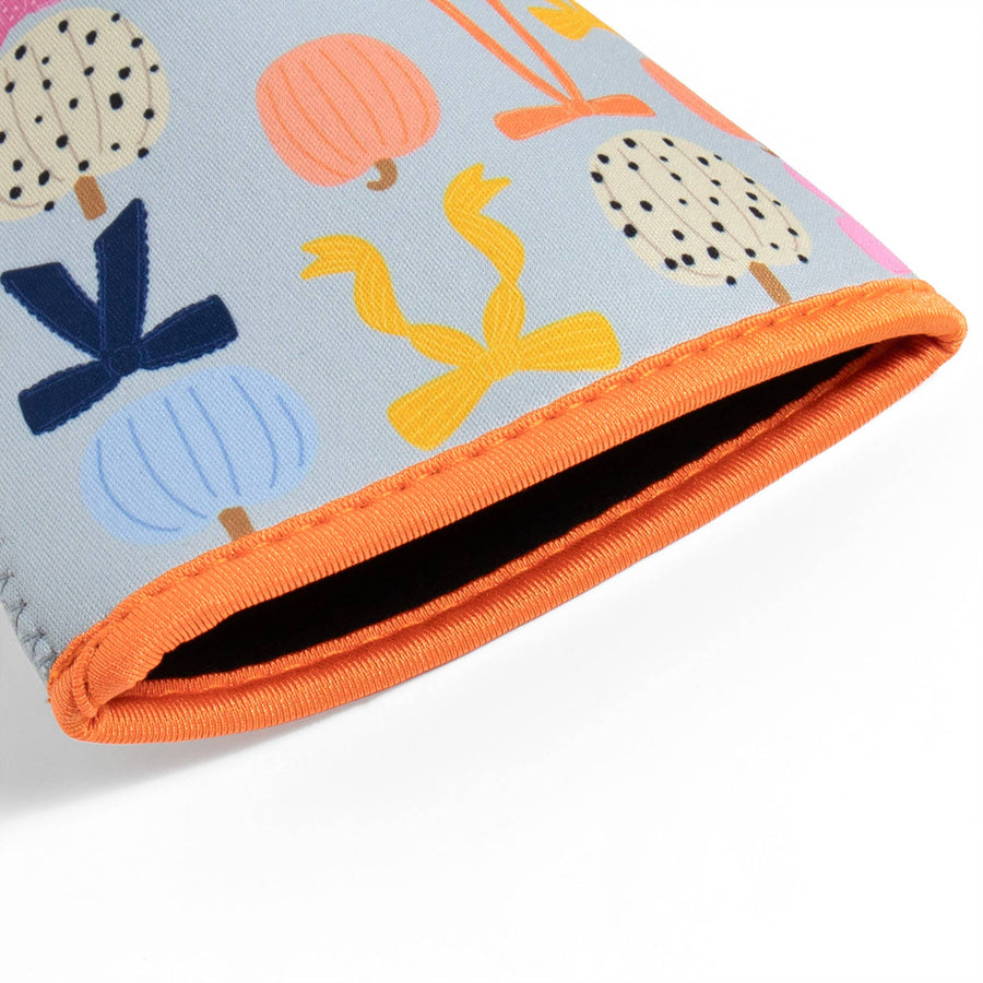 Fall Pumpkins & Coquette Bows Drink Sleeve